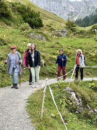 Auf dem Weg zur Lechaschauer Alm (2)